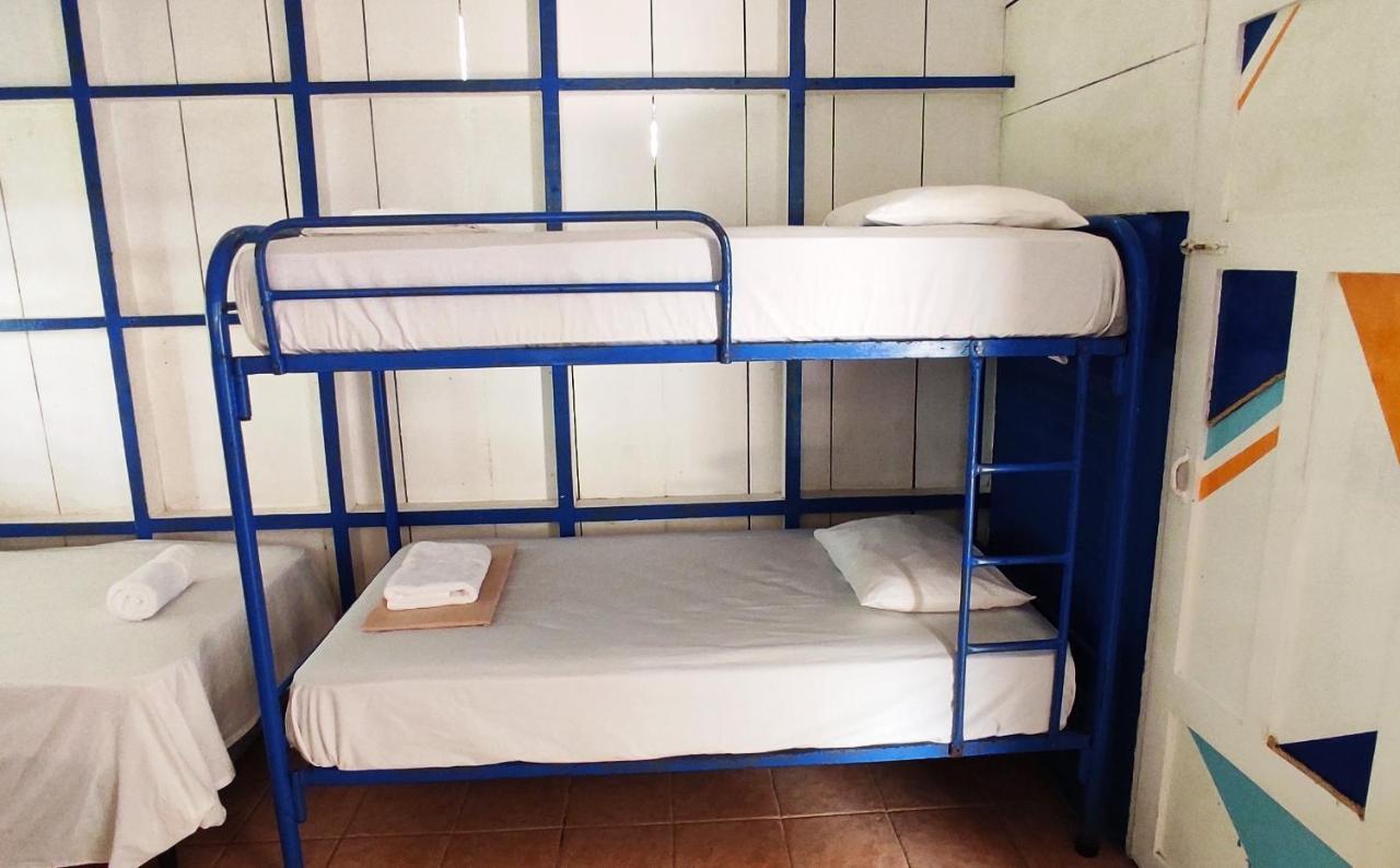 Salt Water Hostel 산 후안 델 수르 외부 사진