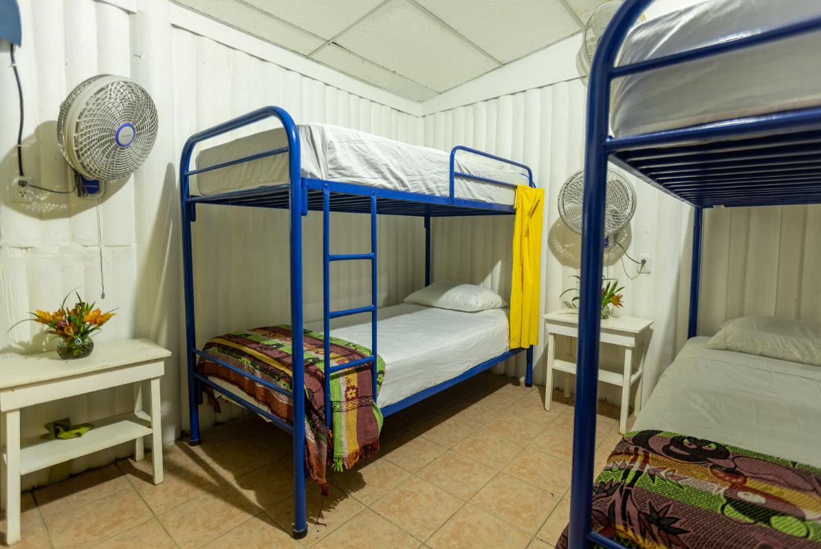 Salt Water Hostel 산 후안 델 수르 외부 사진