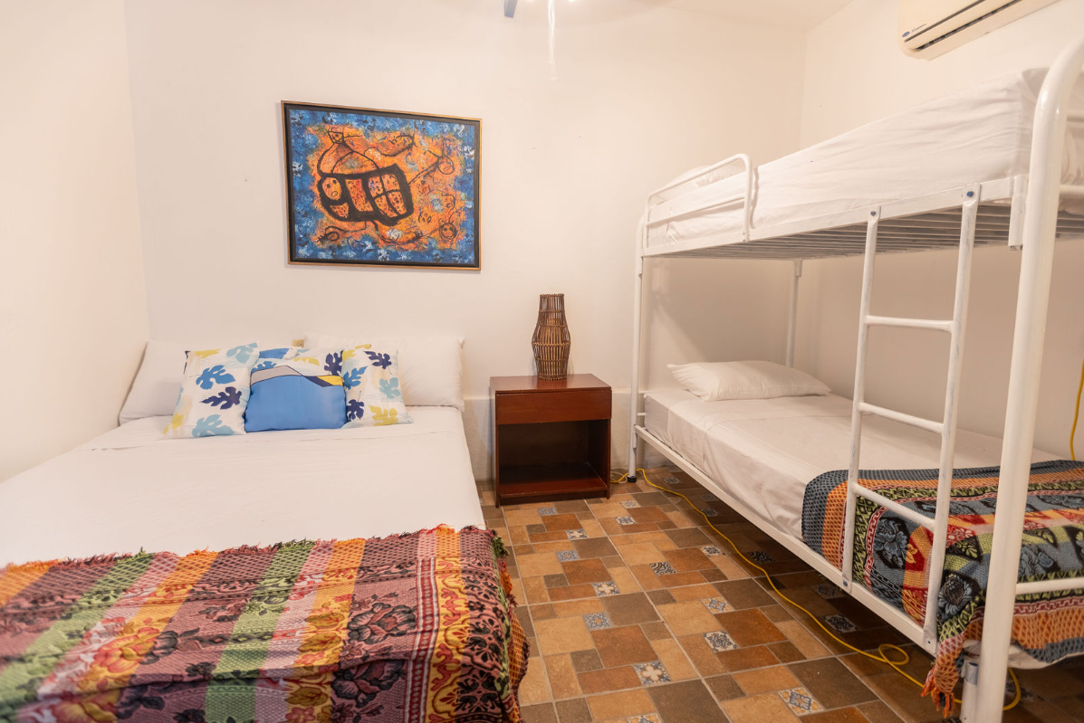 Salt Water Hostel 산 후안 델 수르 외부 사진